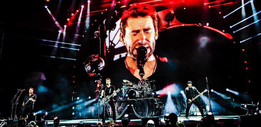 【希少品】ロックバンド　ニッケルバック　サイン入りアーティスト写真 希少品】ロックバンド ニッケルバック サイン入りアーティスト写真