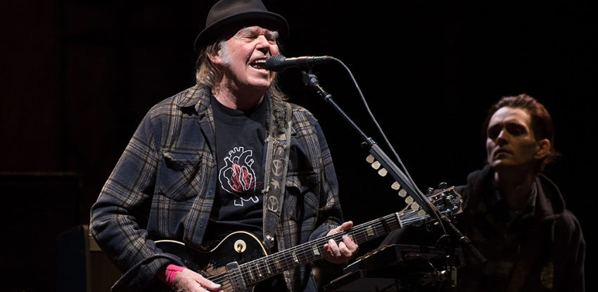 ■最高音質12インチ■NEIL YOUNG / ニールヤング ■Rockin’ □最高音質12インチ□NEIL YOUNG / ニールヤング □Rockin' | 洋楽