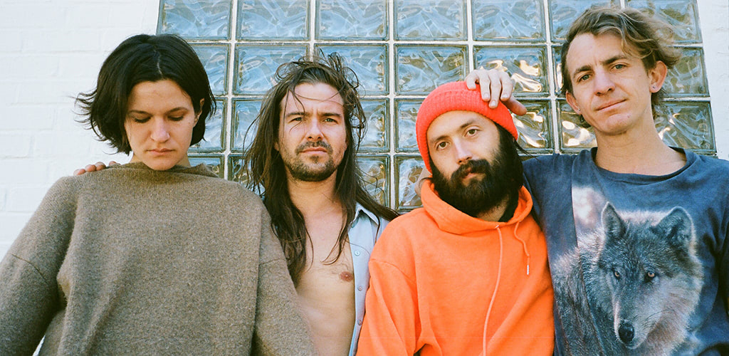 ビッグ・シーフに幻想的な傑作をもたらした、地球外生命体との知られ