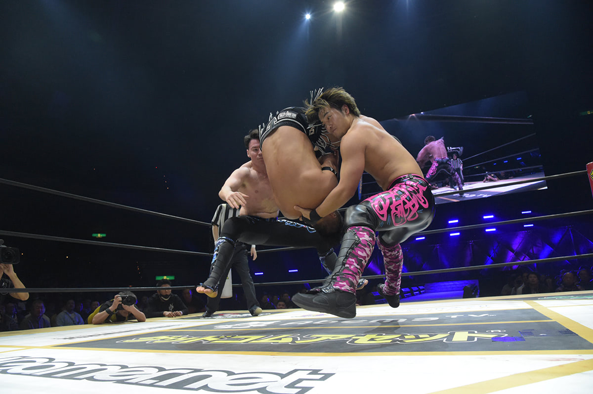 プロレスラーMAOは何故、高木三四郎を自動車で轢くのか？ | Rolling