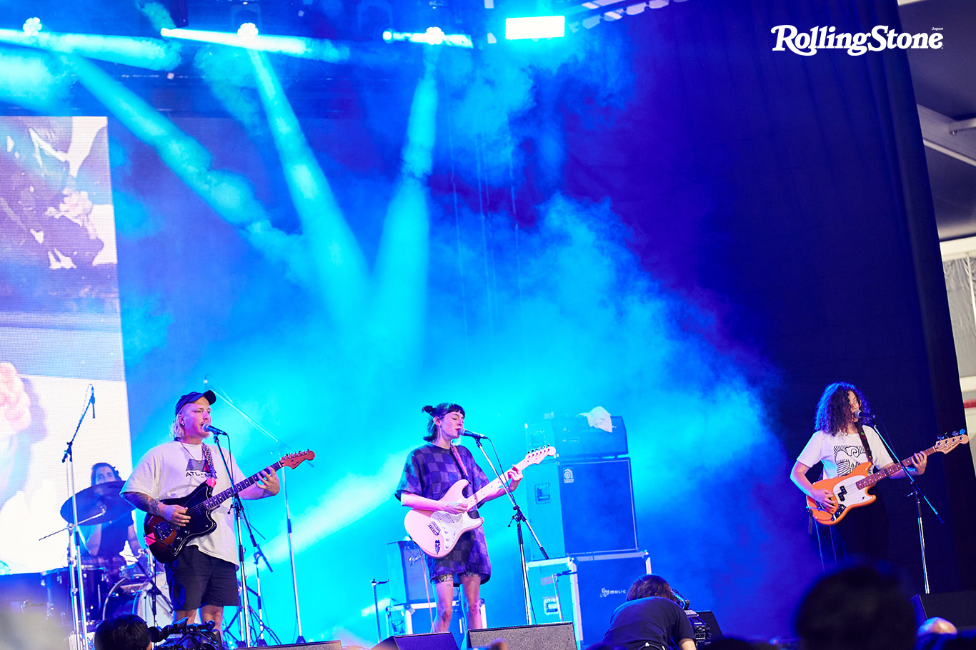 フジロック現地レポ ステラ ドネリー 次世代スターの誕生を思わせる愛くるしさ Rolling Stone Japan ローリングストーン ジャパン