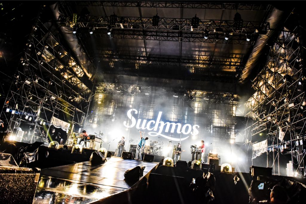 Suchmos 横浜スタジアム Amazon.co.jp: Suchmos THE LIVE YOKOHAMA STADIUM 2019.09.08