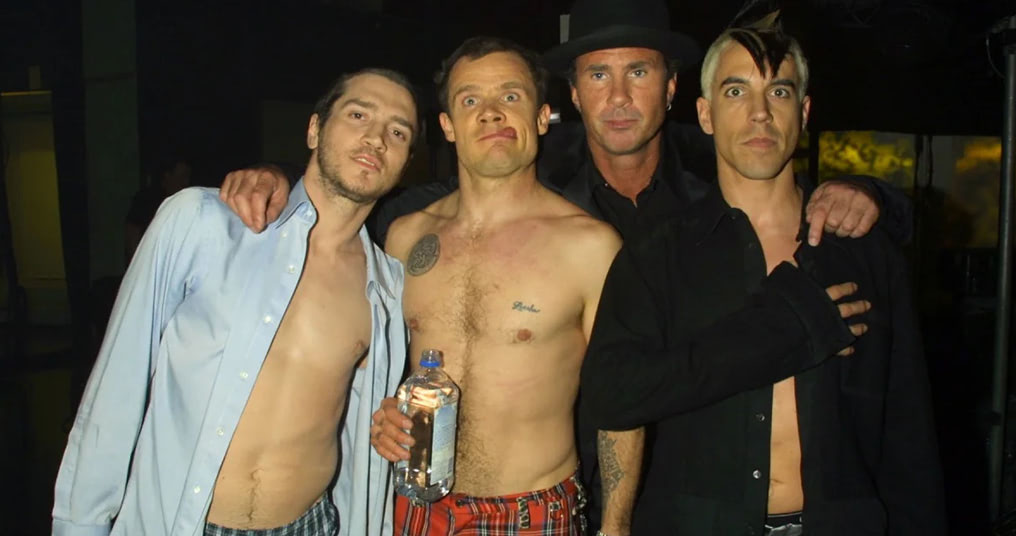 レッド ホット チリ ペッパーズの人間性に迫った 00年の秘蔵インタビュー Rolling Stone Japan ローリングストーン ジャパン