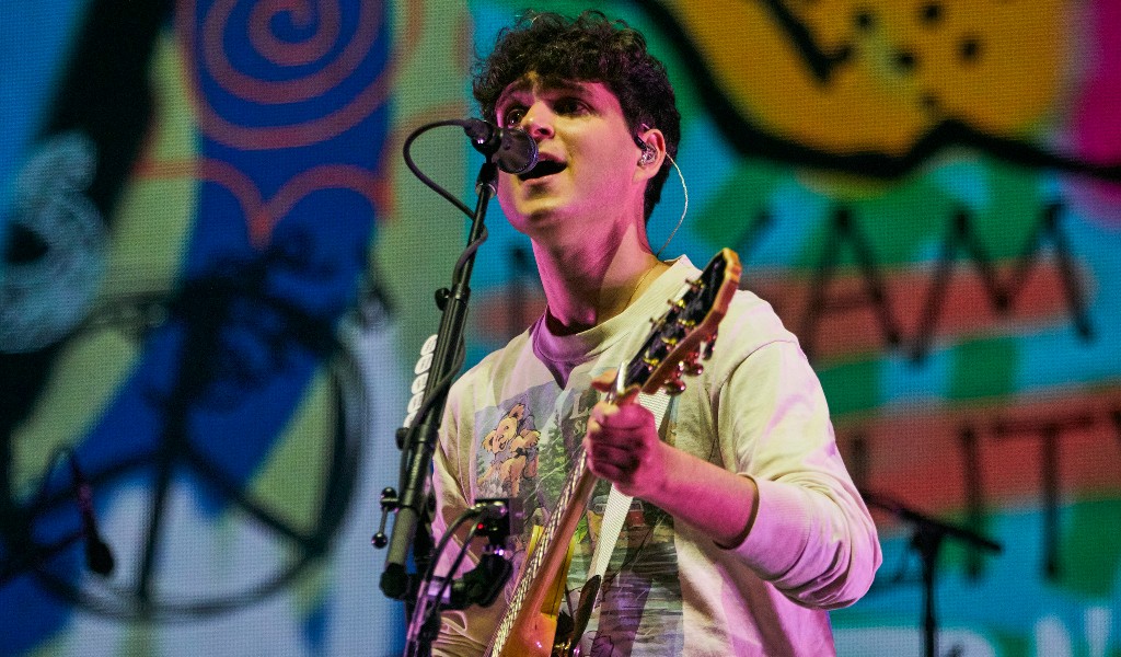 ヴァンパイア・ウィークエンドが語るフジロック出演の真意、細野晴臣と