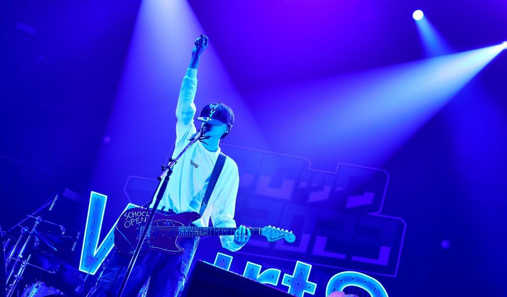 WurtS、本編終わりに「分かってないよ」コールがフロアに溢れる！熱を絶やさぬまま走り切った東京ファイナルをレポ｜DI:GA ONLINE｜ライブ・コンサートチケット先行  DISK GARAGE（ディスクガレージ） ワーツ、wurts、ライブ限定タンクトップ、アーティスト