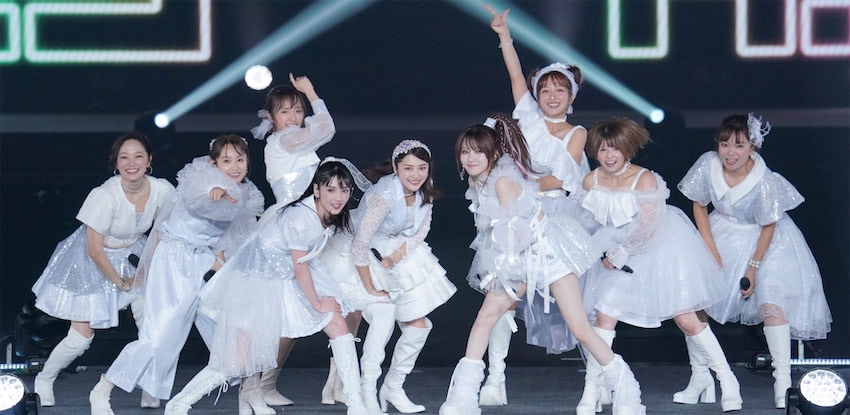 ハロー！プロジェクト誕生25周年公演、総勢96名で魅せた歴史ある