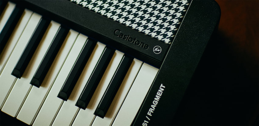 カシオの電子キーボードCasiotone、藤原ヒロシのFRAGMENTコラボモデル