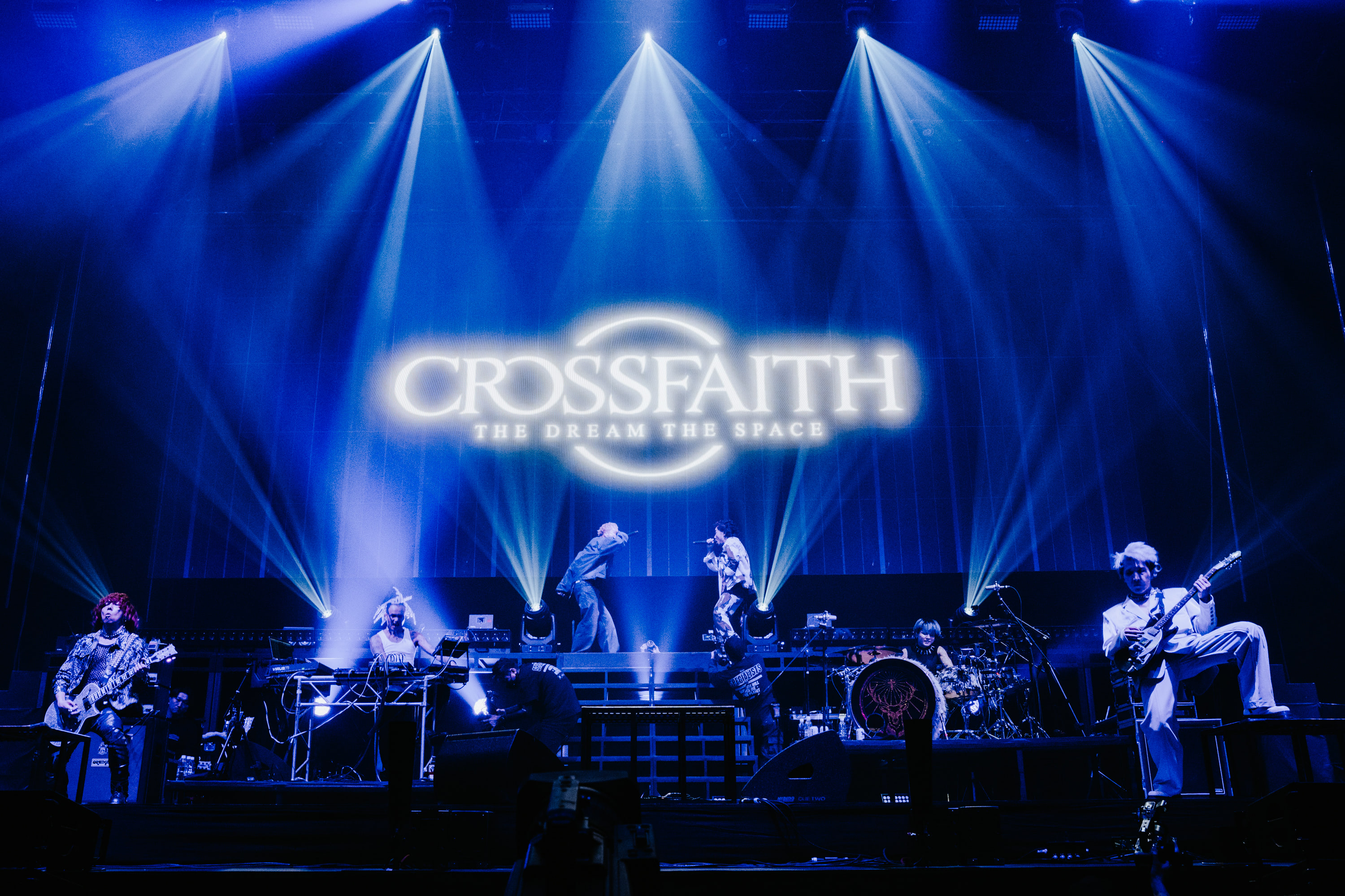 Crossfaith史上最大規模ワンマンライブ、狂乱の祝祭で第二章開幕