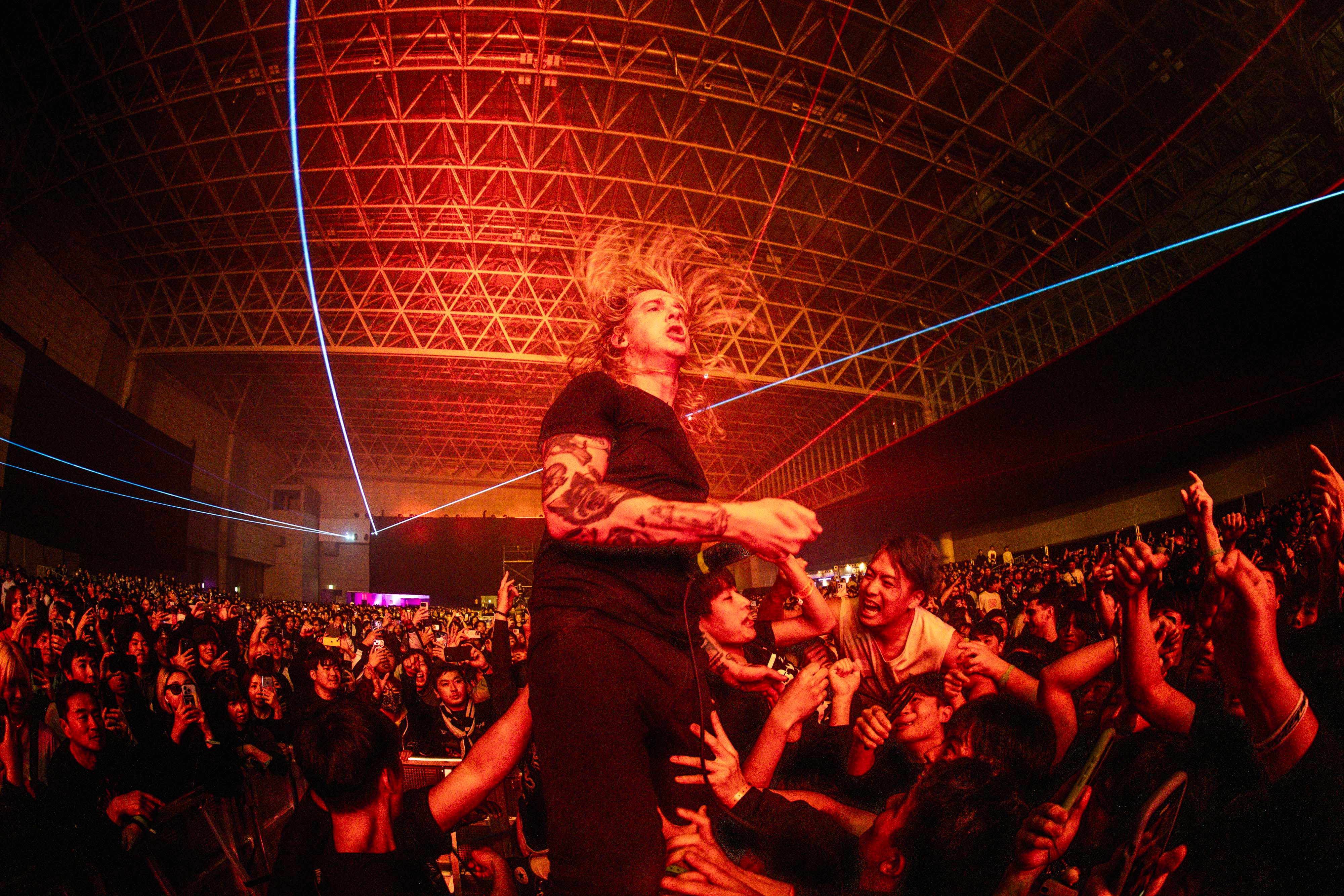 Crossfaith主催、ボーダーレスを体現した激情フェス「HYPER