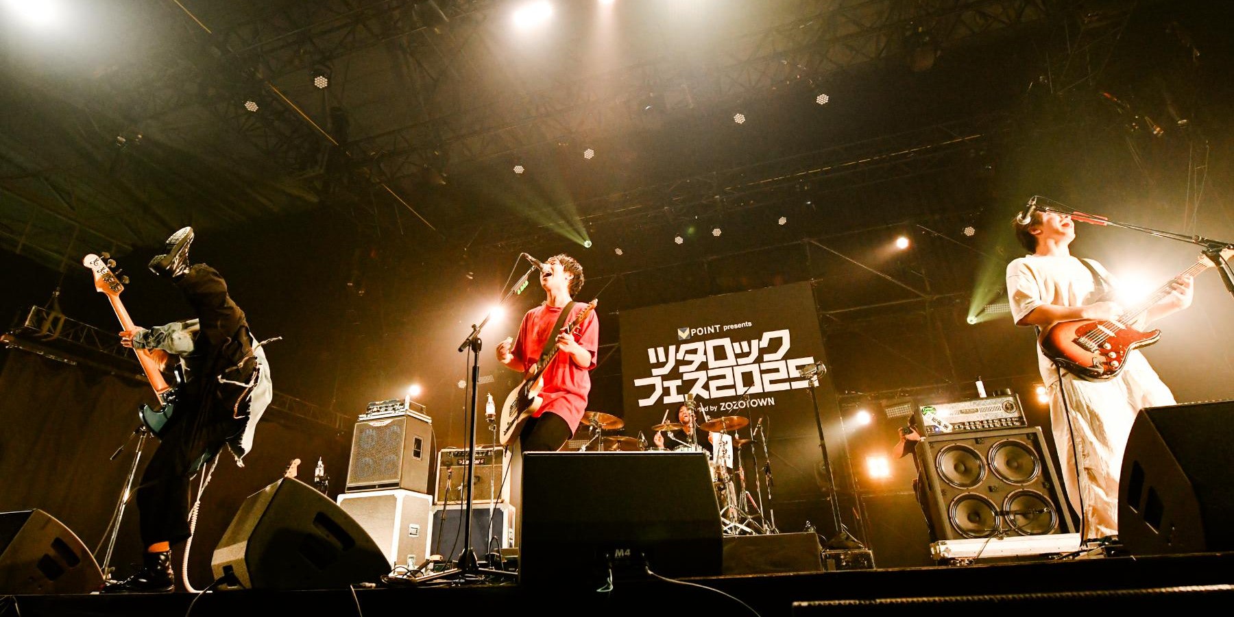 プッシュプルボット、かつてロックバンドに救われた男たちの熱演
