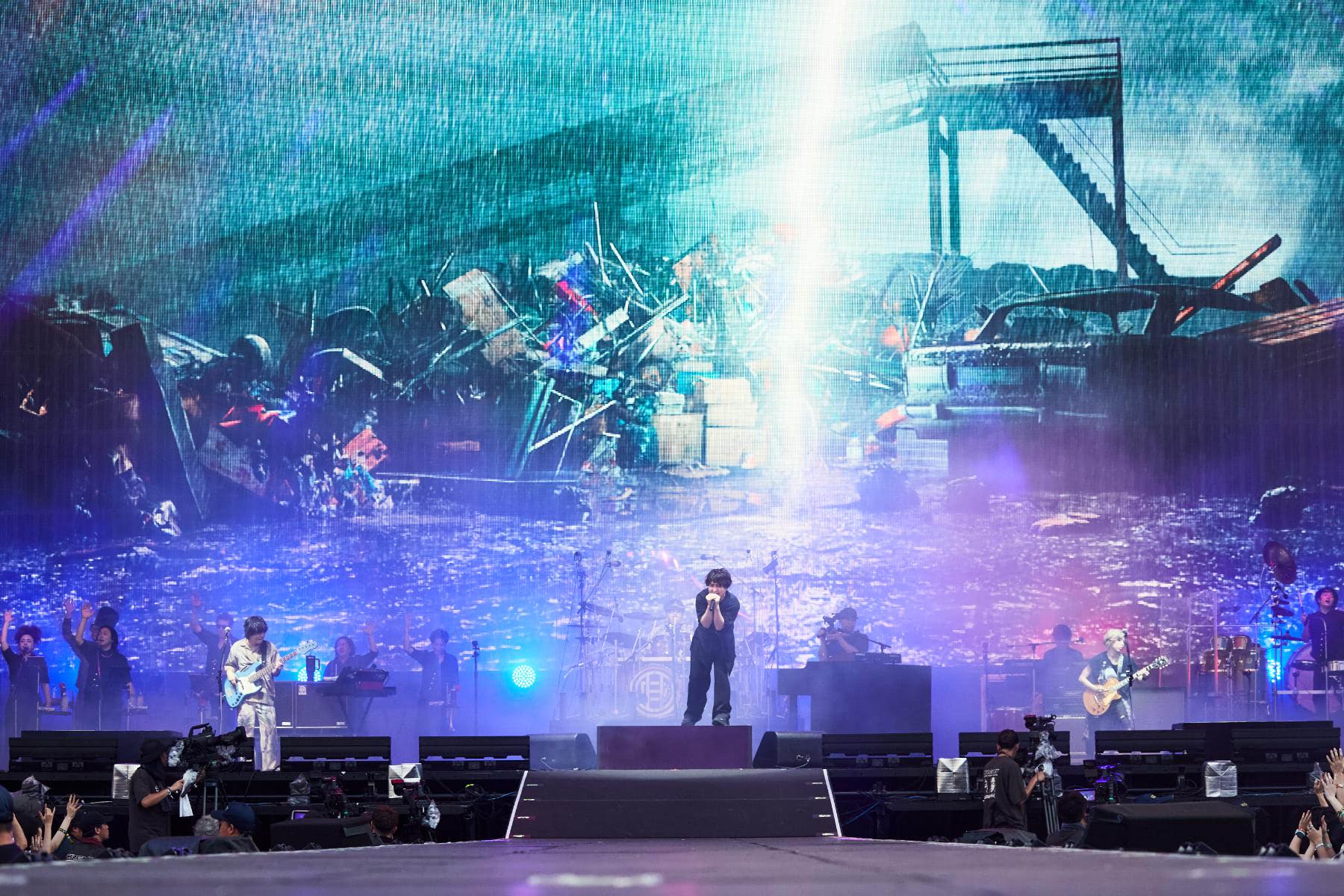 Official髭男dismがサマーソニックで熱演、「伝説として語り継がれるに