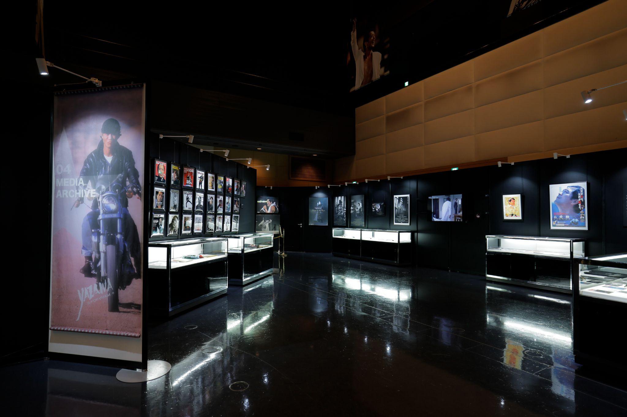 俺たちの矢沢永吉」展大阪開幕、大阪・堂島リバーフォーラムにて開催