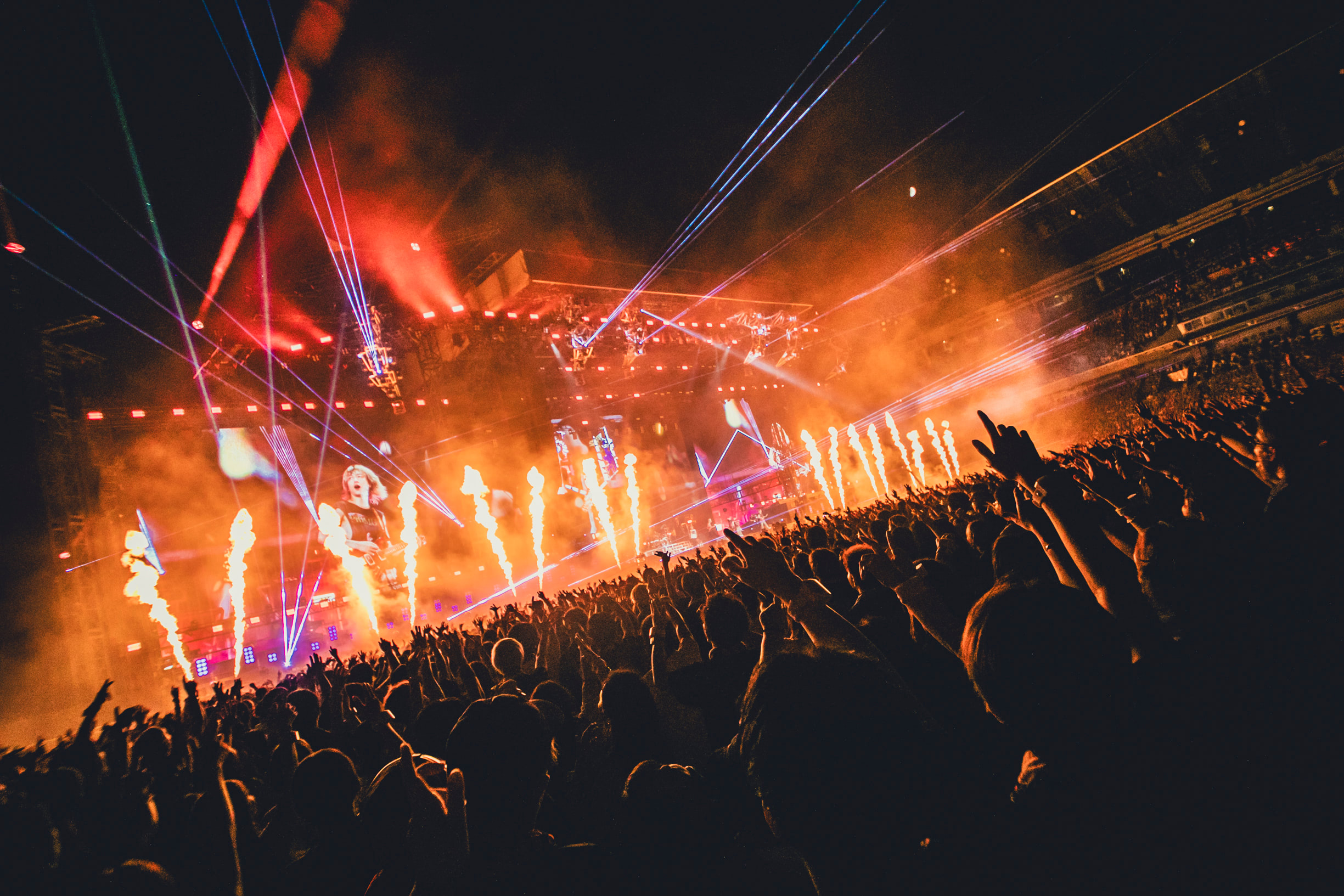 ONE OK ROCK、20周年『DETOX』ツアーで炸裂 揺るがぬ絆と未来への