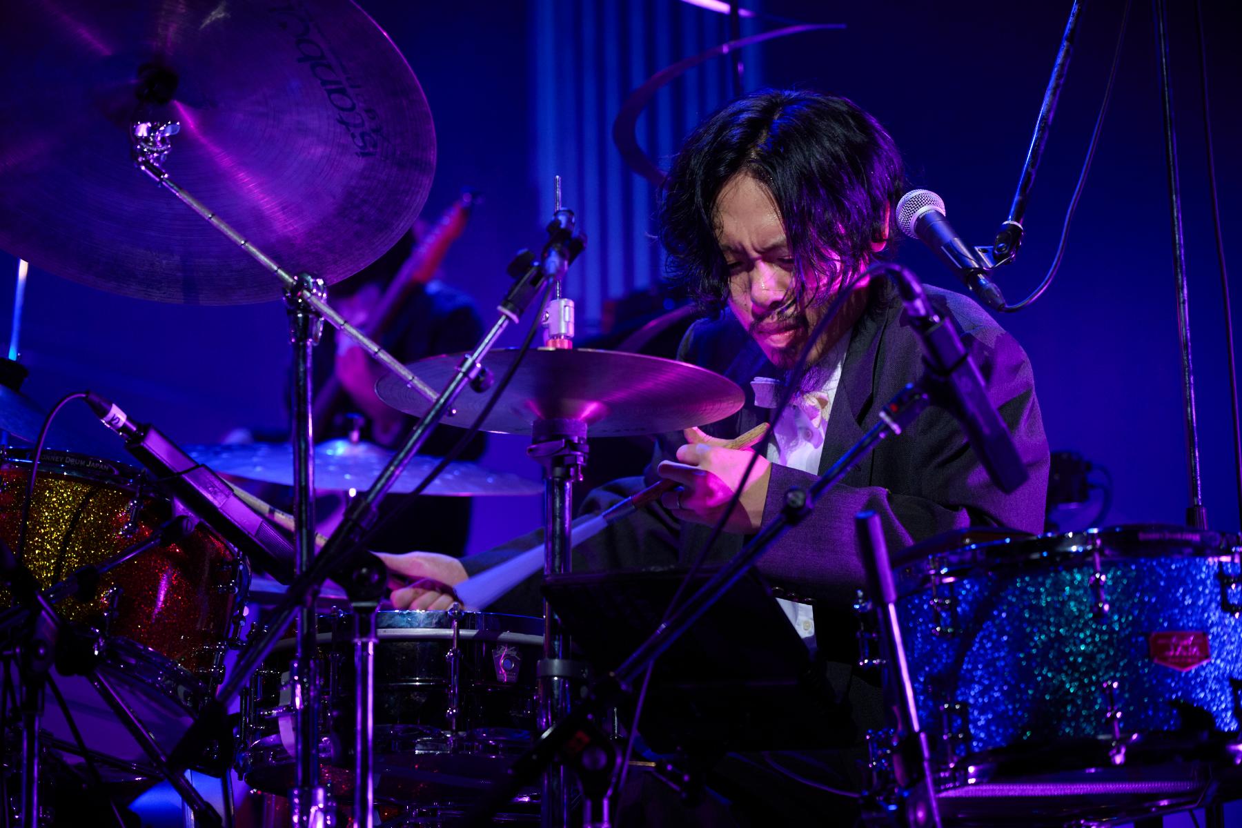 石若駿×ロバート・グラスパーの歴史的共演、椎名林檎、岡村靖幸ら豪華
