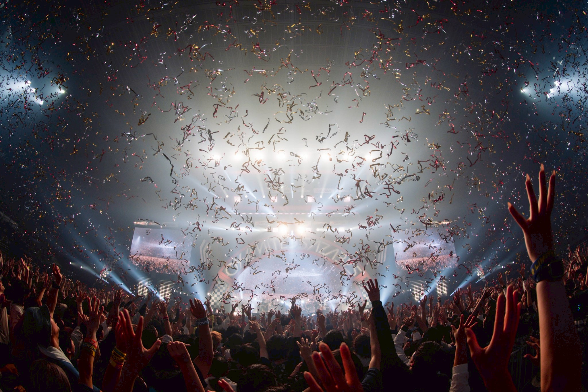 04 Limited Sazabysが作る「大人の文化祭」 ーー「YON EXPO'25」ライブ