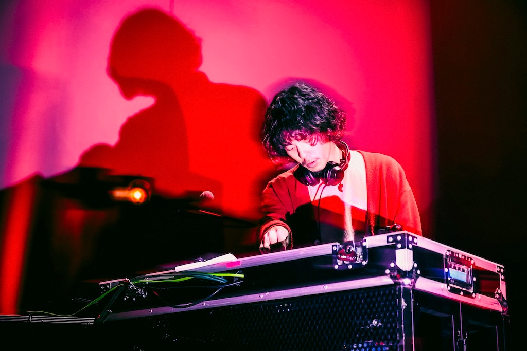 アート・デザイン・音楽 Suchmos I'm a Rolling Stone Suchmosが初のフォト・ブック『I'm a Rolling Stone』を数量限定発売