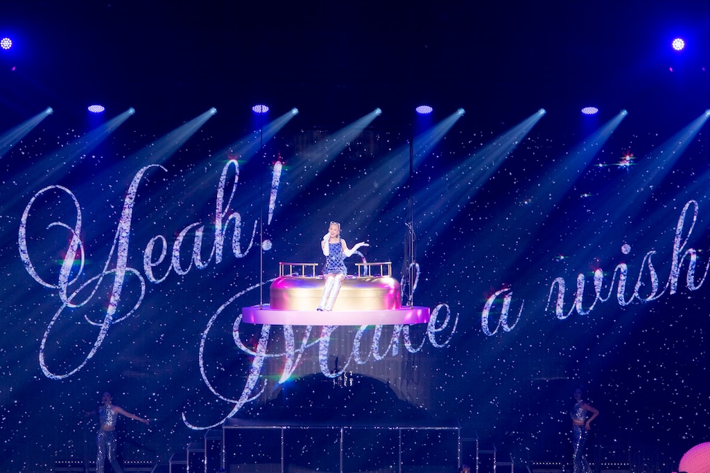 西野カナ、Kアリーナ横浜で一足早いクリスマス「2026年も最高の年に