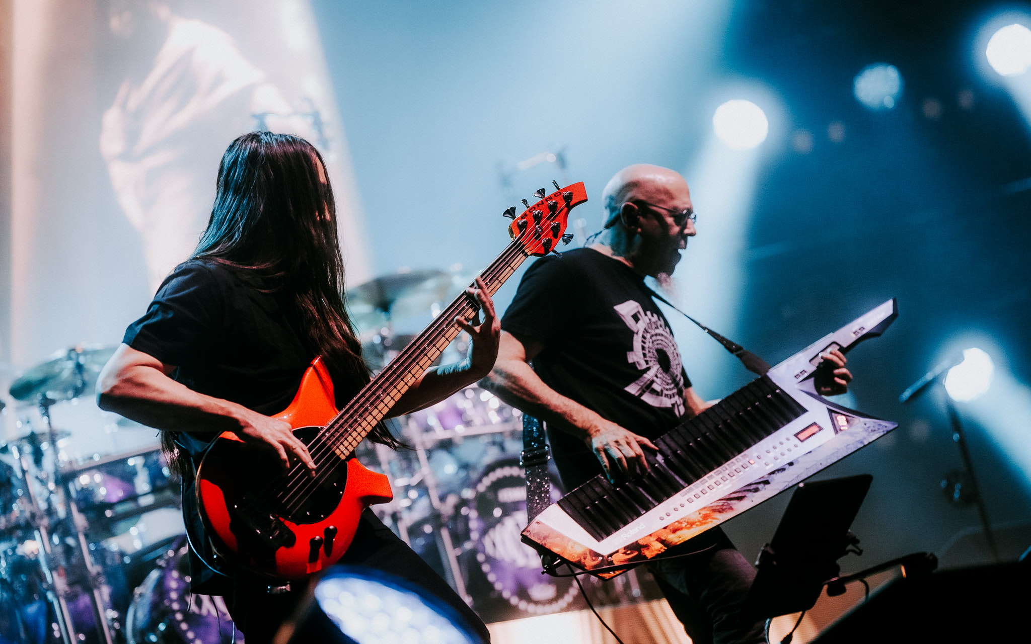 ドリーム・シアター、40周年ツアーで来日へ「歴代で最大のスケール