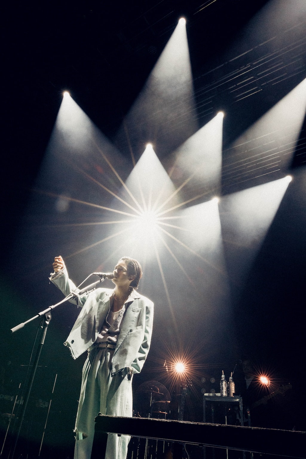 jo0jiが初の全国ツアー完遂、『呪術廻戦』EDテーマ初披露、歌力で魅せ