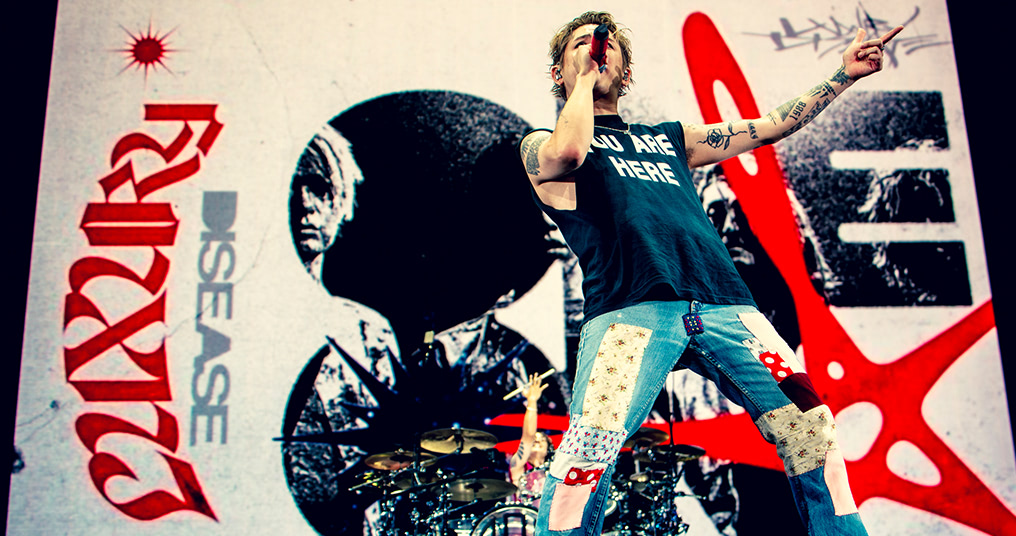 ONE OK ROCK、約80万人を動員した『DETOX』ツアー終幕 YAOとして新曲も